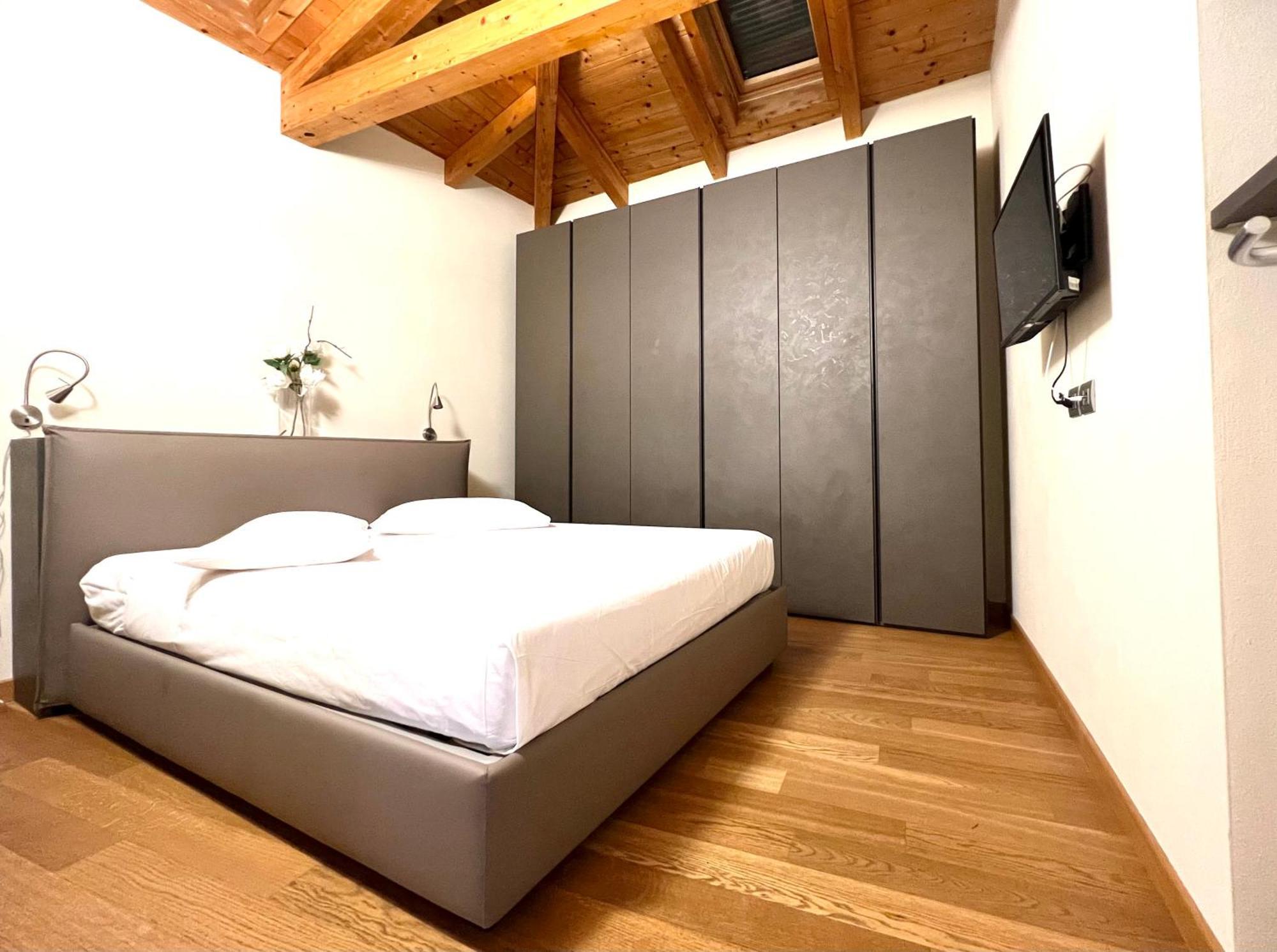 Comecasa Cavour Apartamento Asti Exterior foto